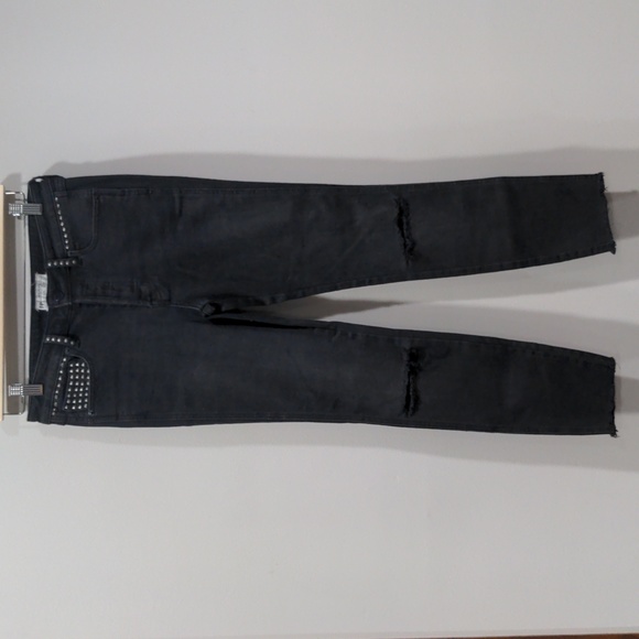 Free People RARE Payton Studded Skinny Jean 27 Black Raw Hem Ripped Knee Ankle - Picture 2 of 10